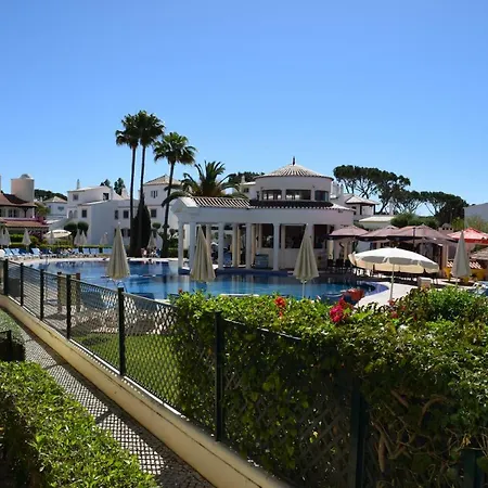T4 Grand Townhouse Old Village Appartement *