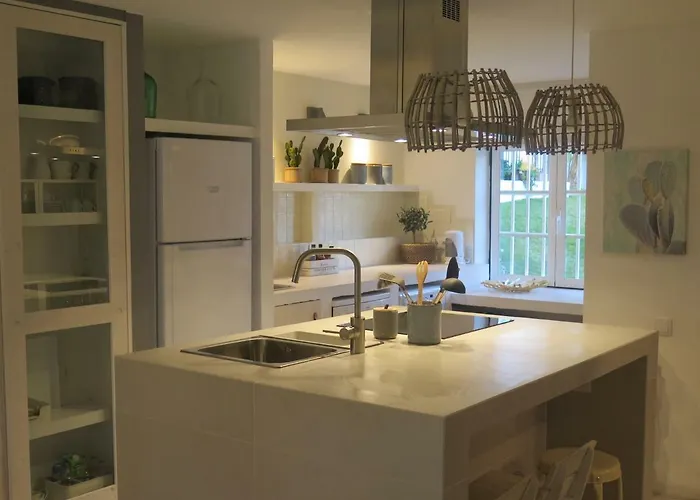 T4 Grand Townhouse Old Village شقة فيلامورا