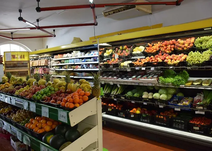 T4 Grand Townhouse Old Village شقة *